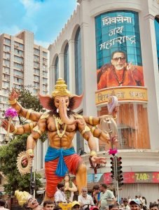 Mumbaicha Ektha Raja 5